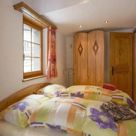Saas-fee Sleeps 8 Wifi *