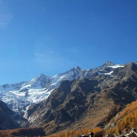 Apartment Saas-fee Sleeps 8 Wifi *